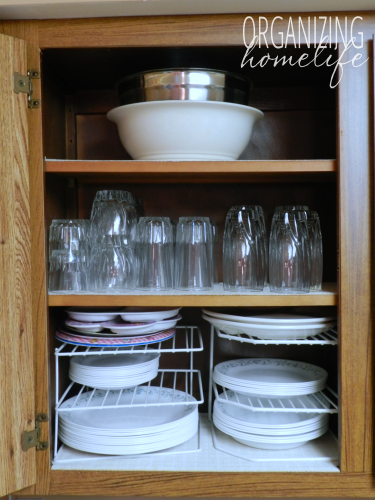 Organizing Dishes ~ How to Organize Your Kitchen Frugally Day 6 - Organizing  Homelife
